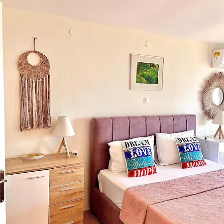 & Blue Tatil Evi *